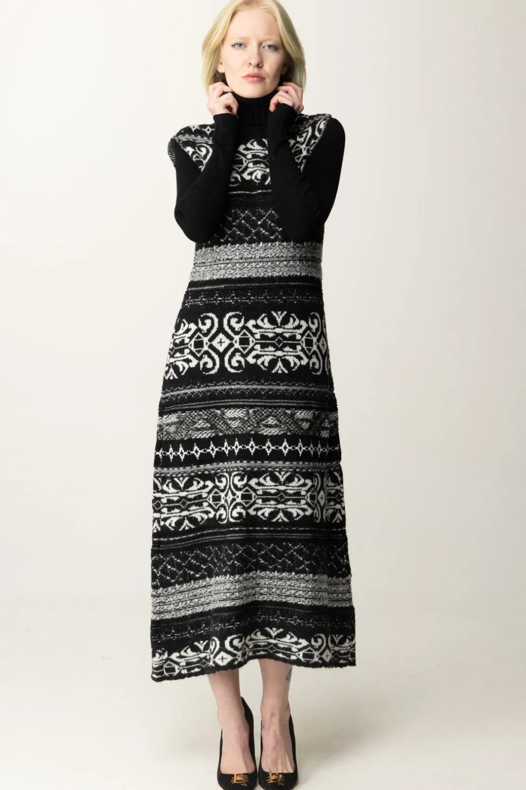 Akep Abito Midi a Collo AltoNERO