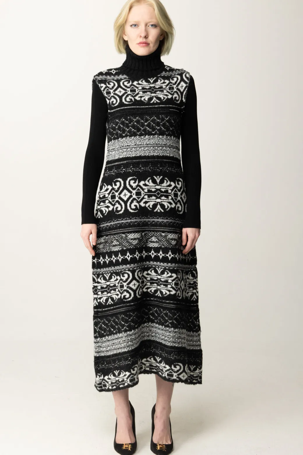 Akep Abito Midi a Collo AltoNERO