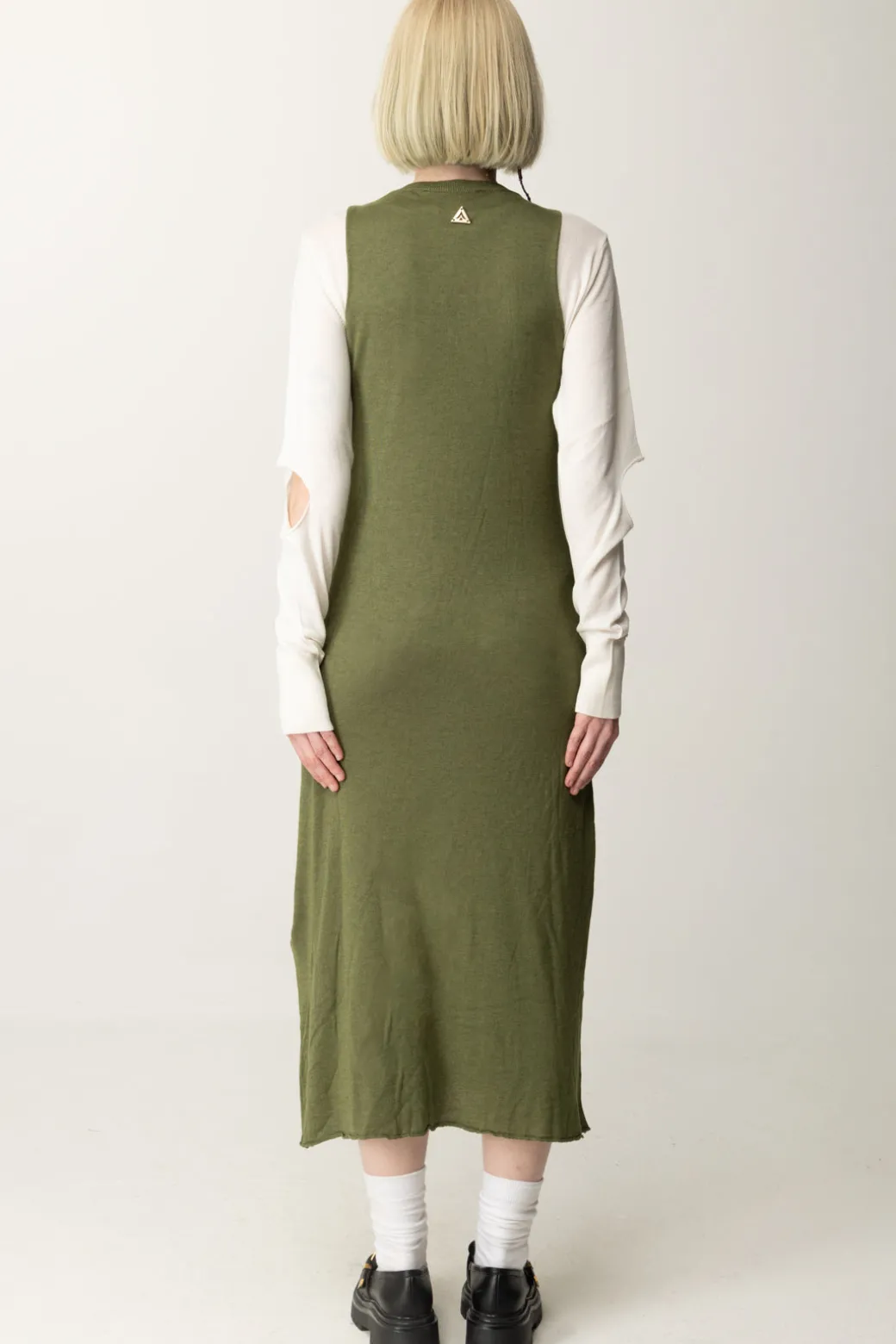 Akep Abito Midi Smanicato con Scollo a VMILITARY