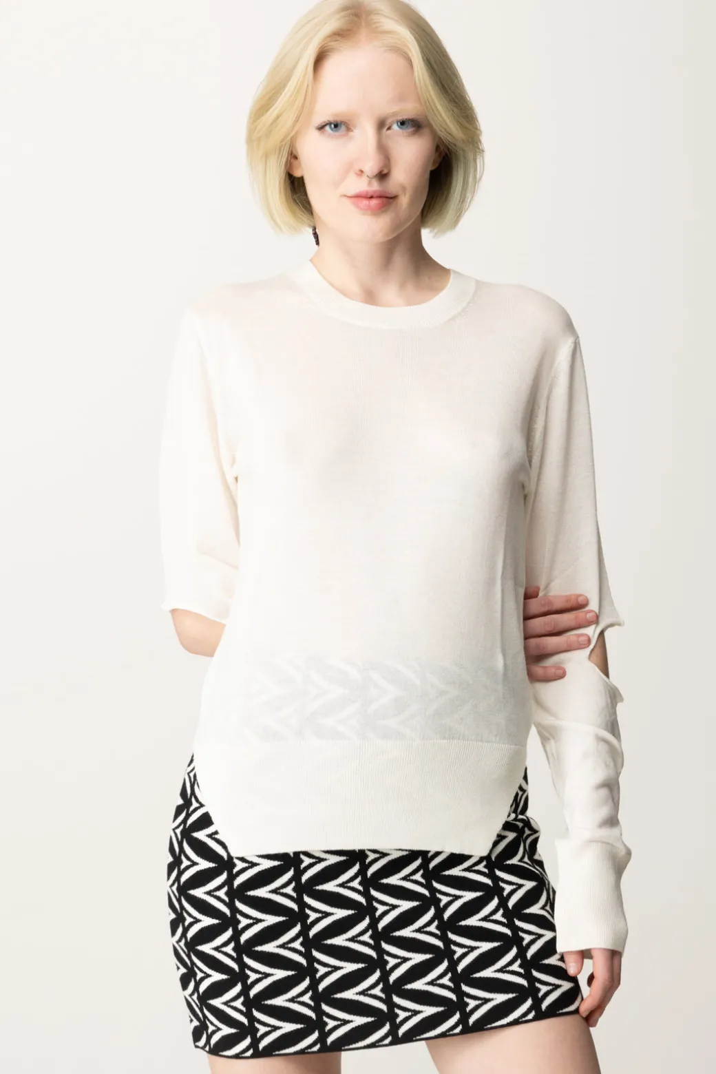 Akep Maglia Girocollo con Cut-outPANNA