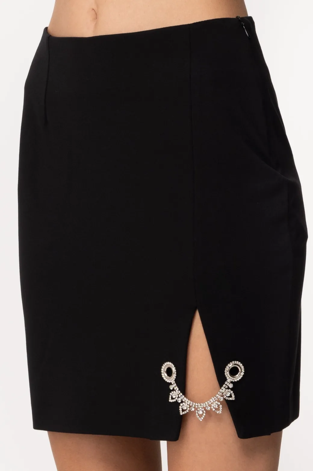 Gaëlle Paris Minigonna con Spacco e GioielloNERO