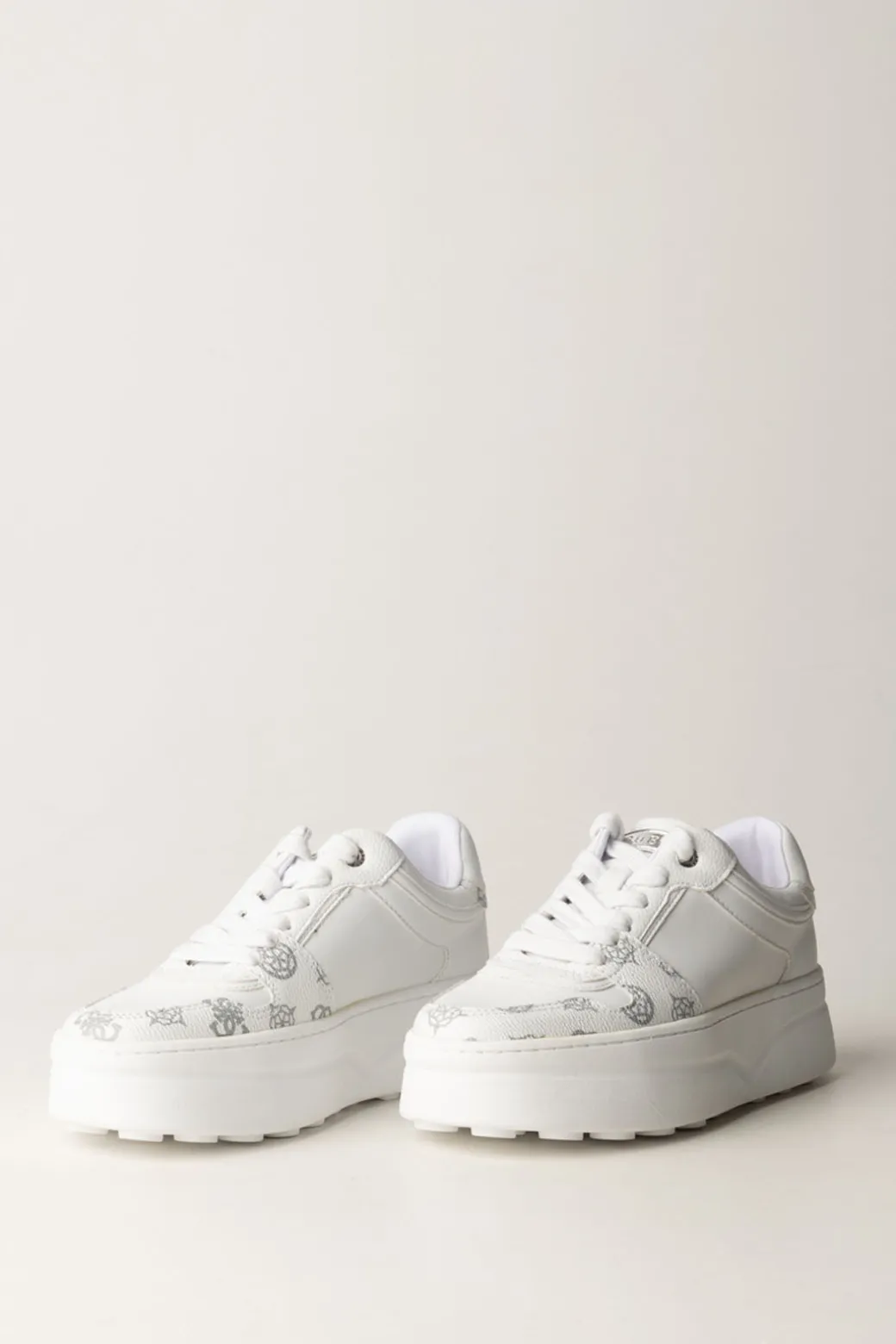 Guess Sneakers Queenz con PlatformWHITE GREY
