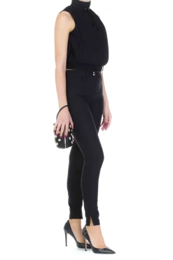 Mangano Mangano: Top Misty Corto Plisse con Laccetto Al Collo Fibia Laterlae e Scollato DietroNERO