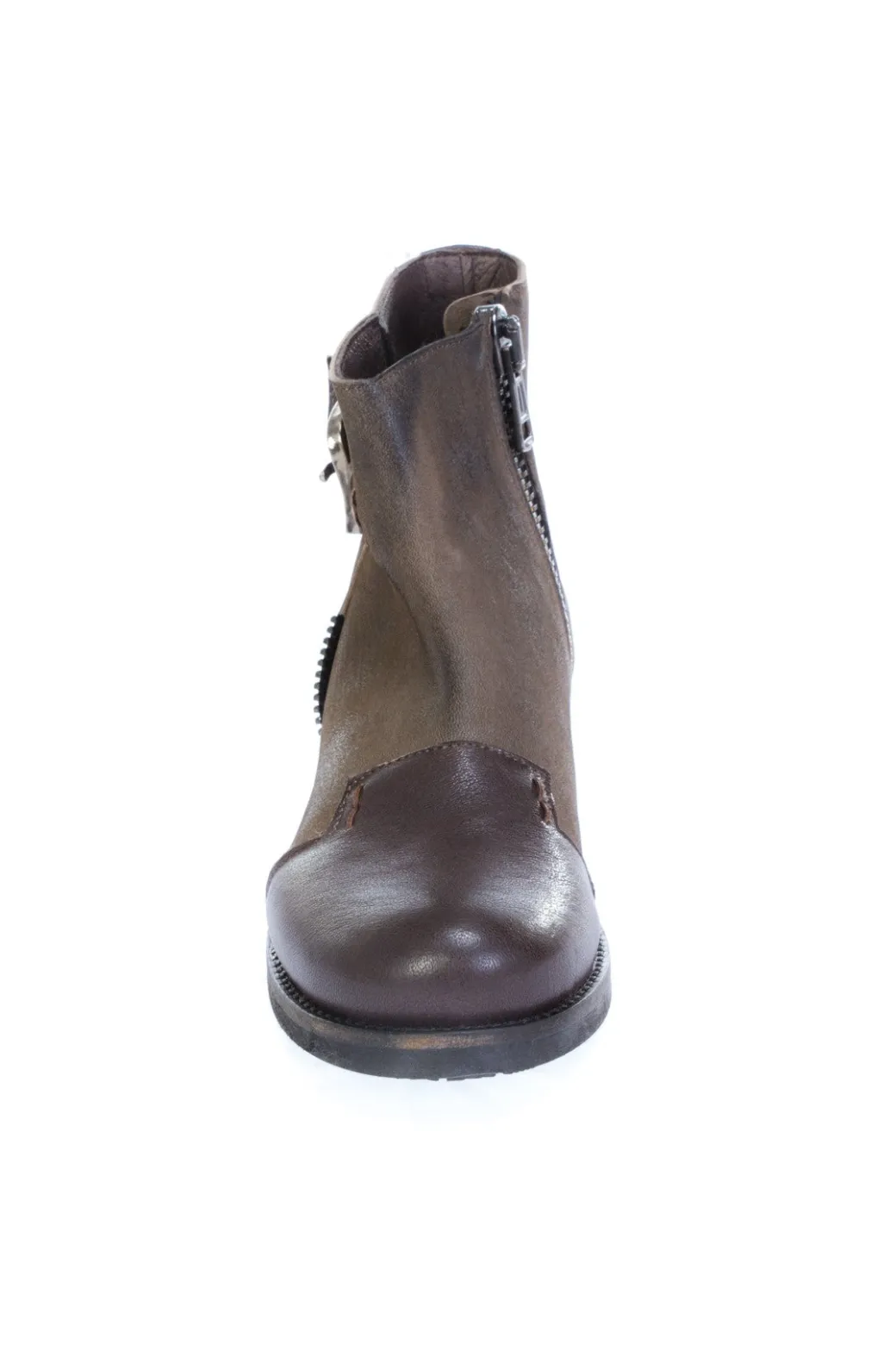 Manila Grace Manila Grace: Tronchetto Puntale con FibiaVAR.UNICA