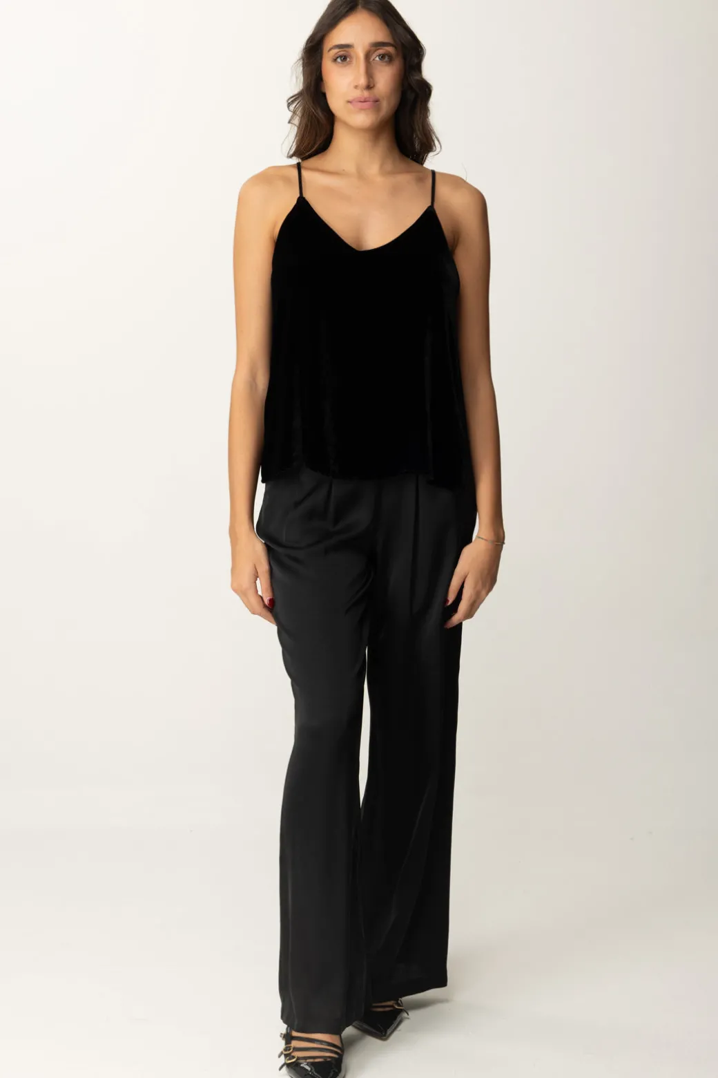 Meme Road Top In Velluto con Spalline SottiliNERO