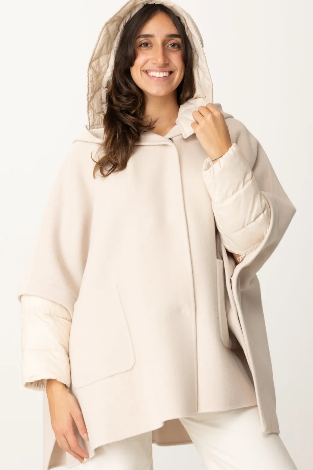 Pinko Cappotto Poncho Medaglia con Dettagli ZipBEIGE