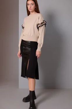 Simona Corsellini Maglia con Volant Sulle ManicheALMOND