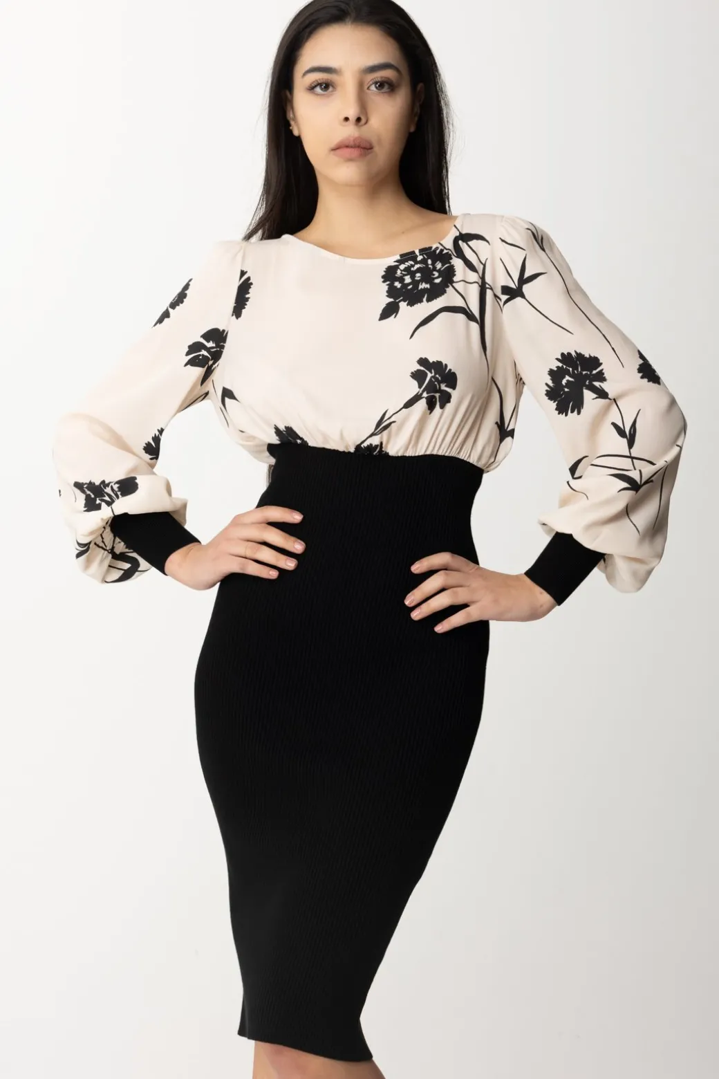 Twin-set Abito Midi con Stampa GarofanoBIC.NERO/ST.GAROFANO NERO/NEVE