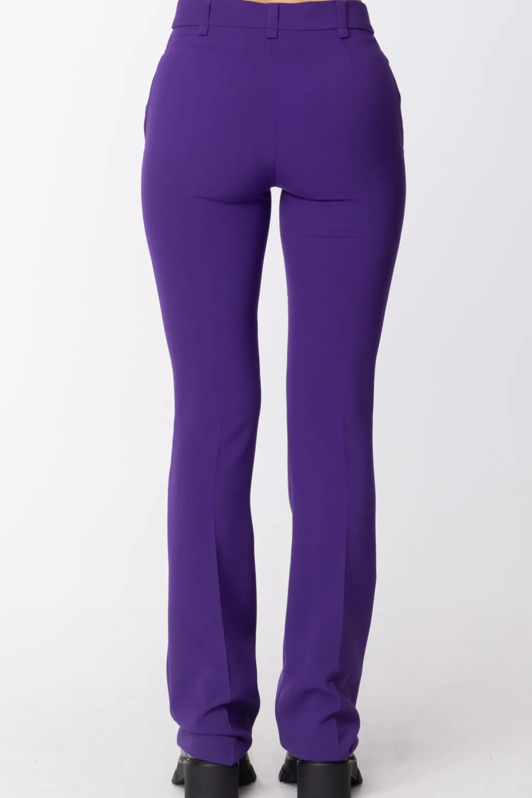 Twin-set Pantaloni a Zampa In CrepeVIBRANT VIOLET