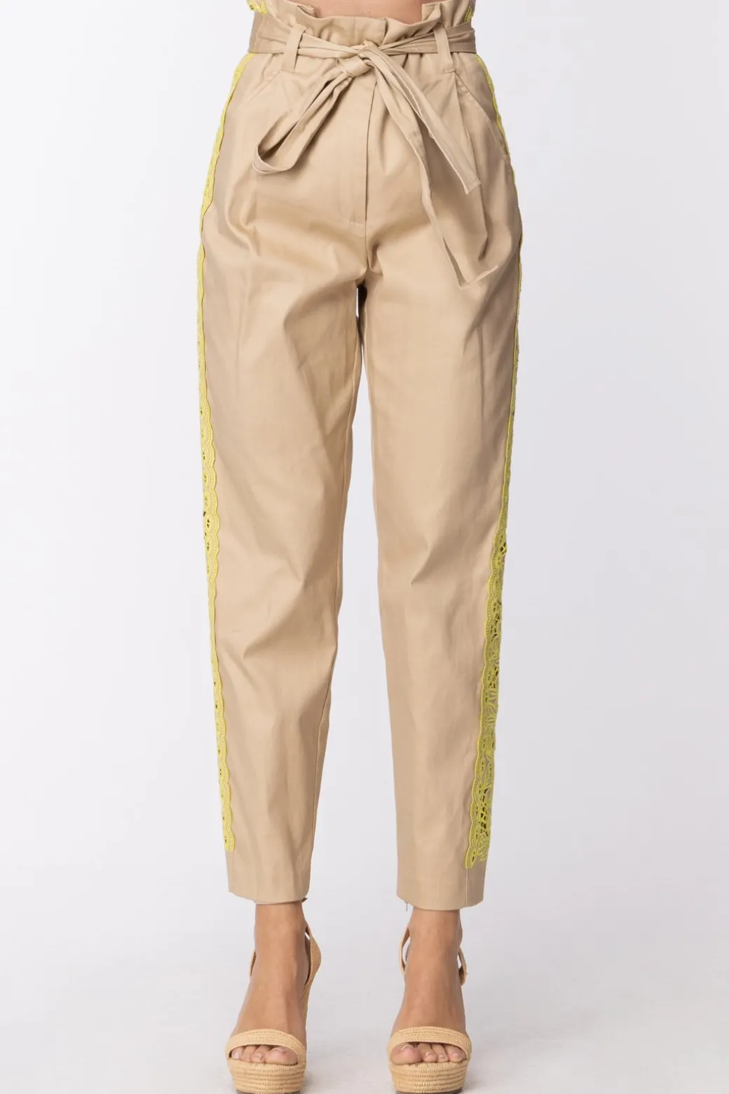 Twin-set Pantaloni con Inserto Pizzo a Contrasto e FusciaccaRIC.GIALLO LED/CUBAN SAND