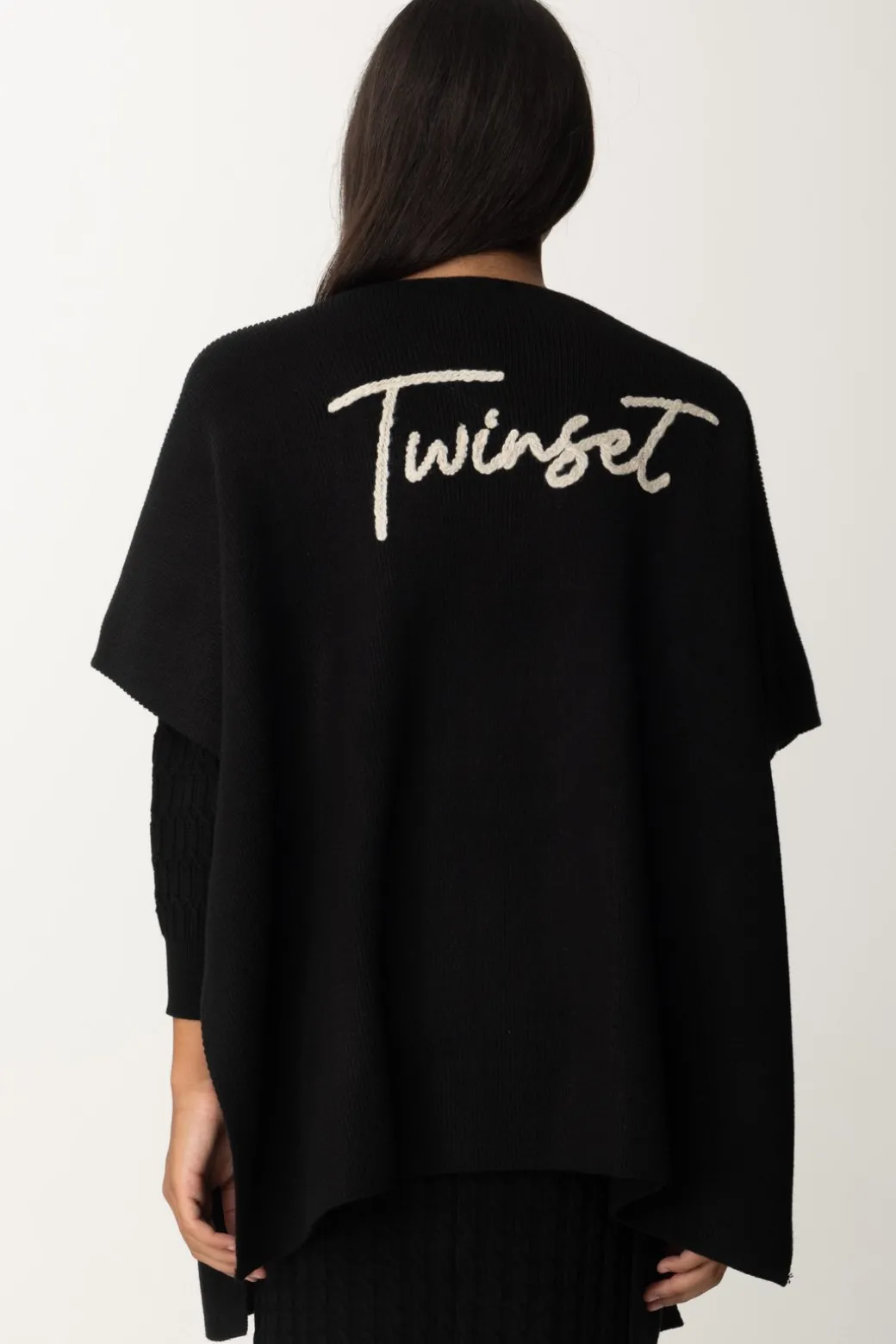 Twin-set Poncho In MagliaNERO